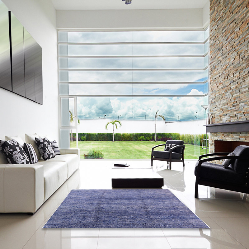 Tapis bleu Jantz, Carré 7 pi