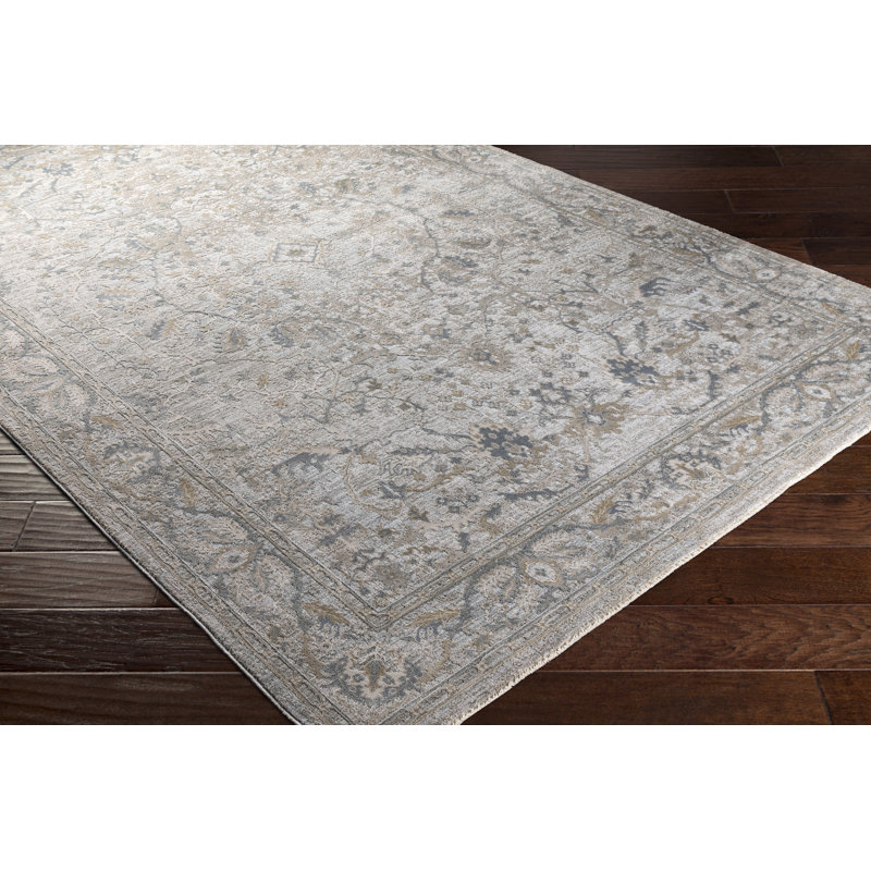 Tapis oriental gris Ahumada, Rectangle 5 pi x 7 pi 5 po