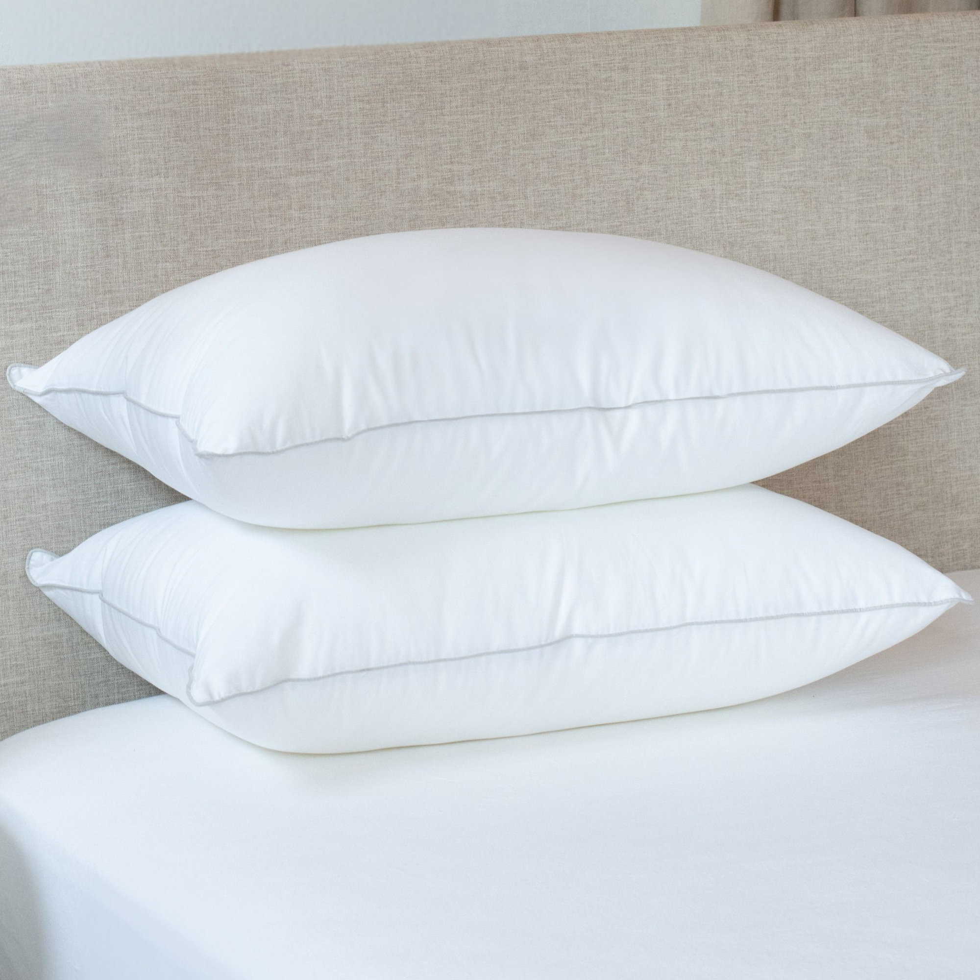 2 Pack Medium Down Alternative Bed Pillow, King, 9.5