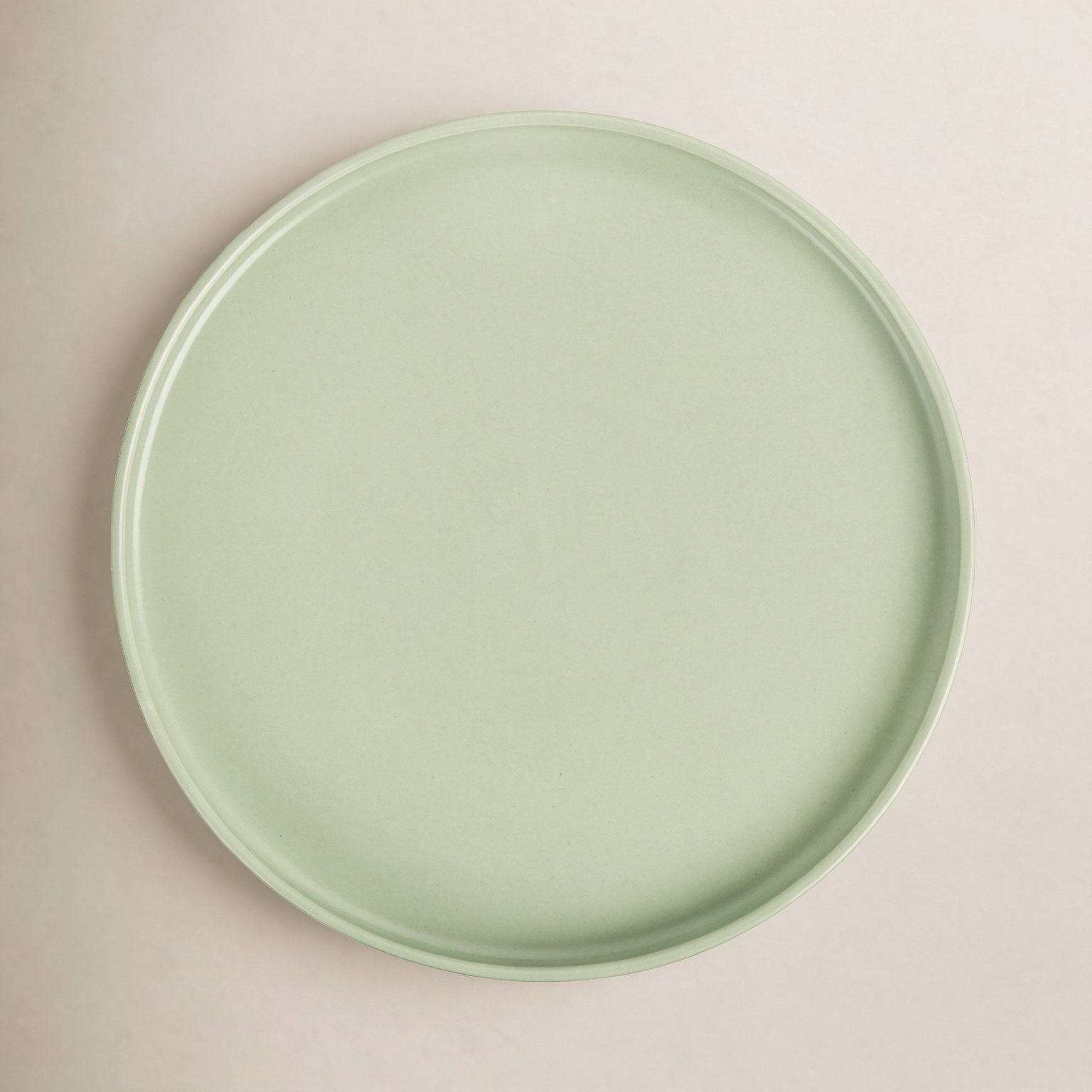 10" Porcelain Dinner Plate, Lime Green