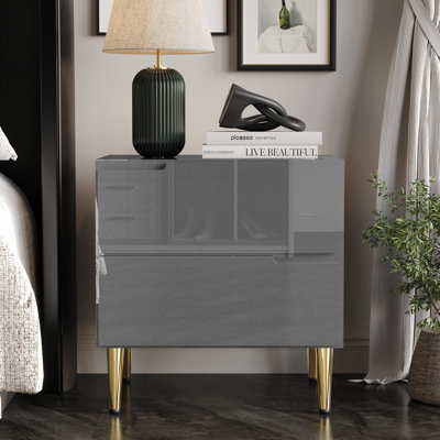 Table de chevet en gris