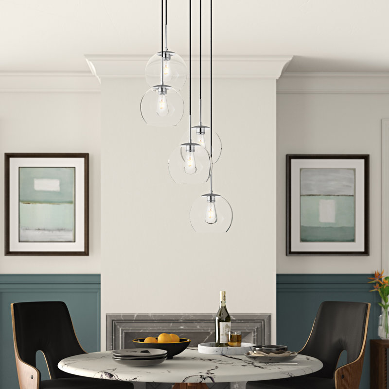 Luminaire suspendu sphérique en grappe 5 lumières avec accents en verre Snead, Chrome, Transparent