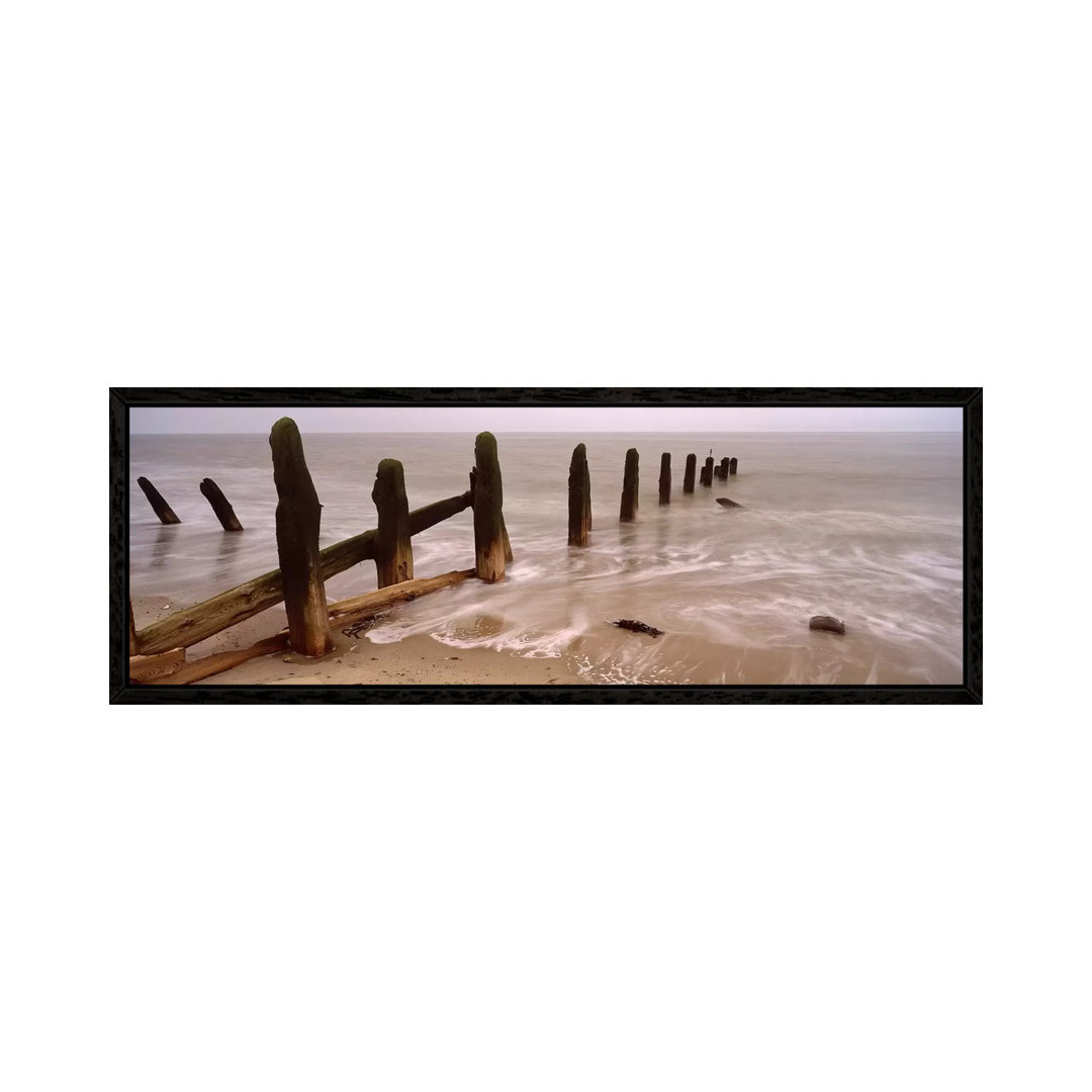 Posts On The Beach, Spurn, Yorkshire, England, Vereinigtes Königreich