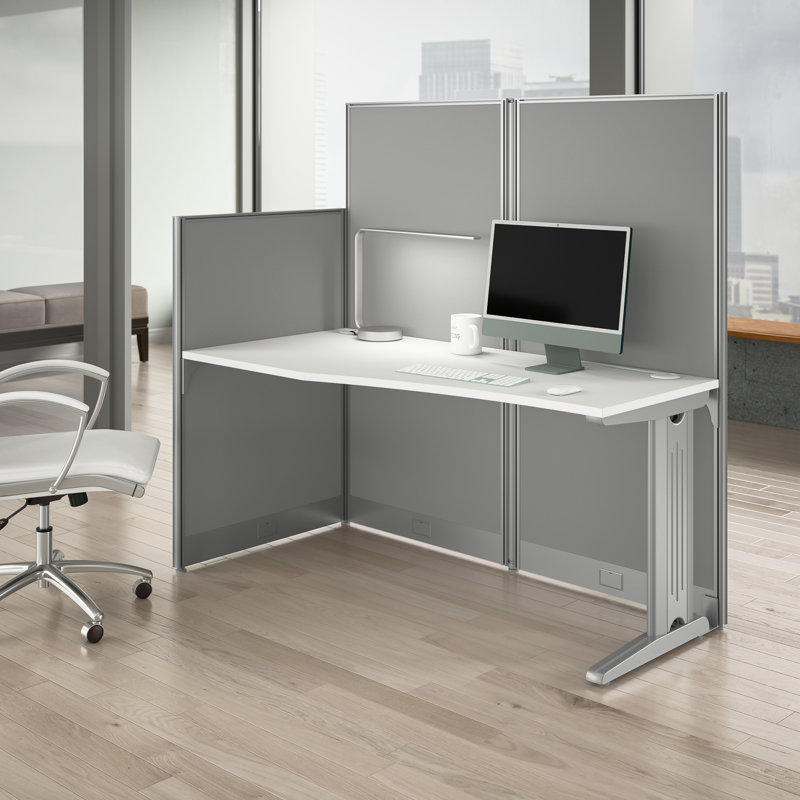Bureau en une heure, Blanc pur