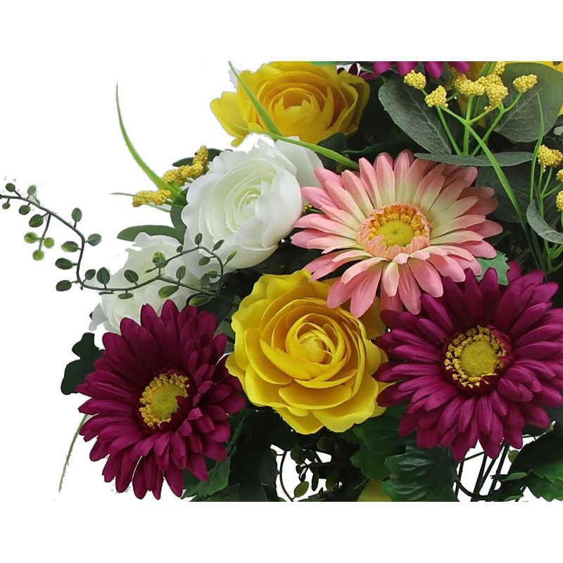 Cérémonie commémorative Gerbera et renoncule dans un vase en cône, Fuchsia