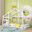 Charmant lit simple en bois avec tablette, créant un espace de sommeil de rêve et confortable pour les enfants et les adultes