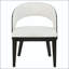 Chaise avec accoudoirs à dossier demi-tonneau bruni et tissu crème