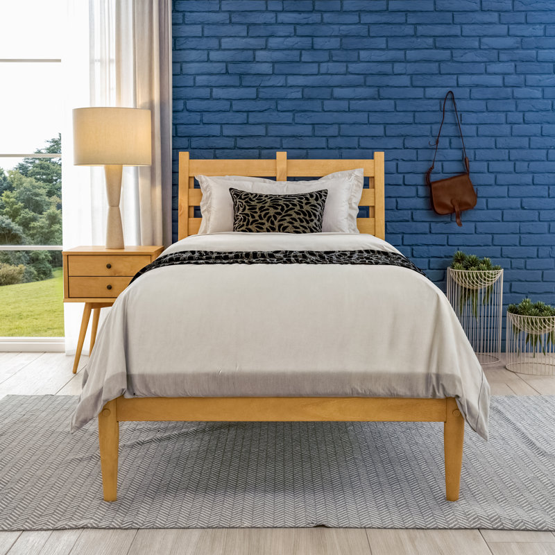 Ashlie Solid Wood Platform Bed, Honey Oak, Twin