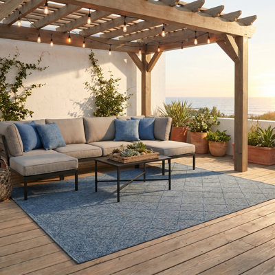 Tuftonboro Indoor / Outdoor Rug