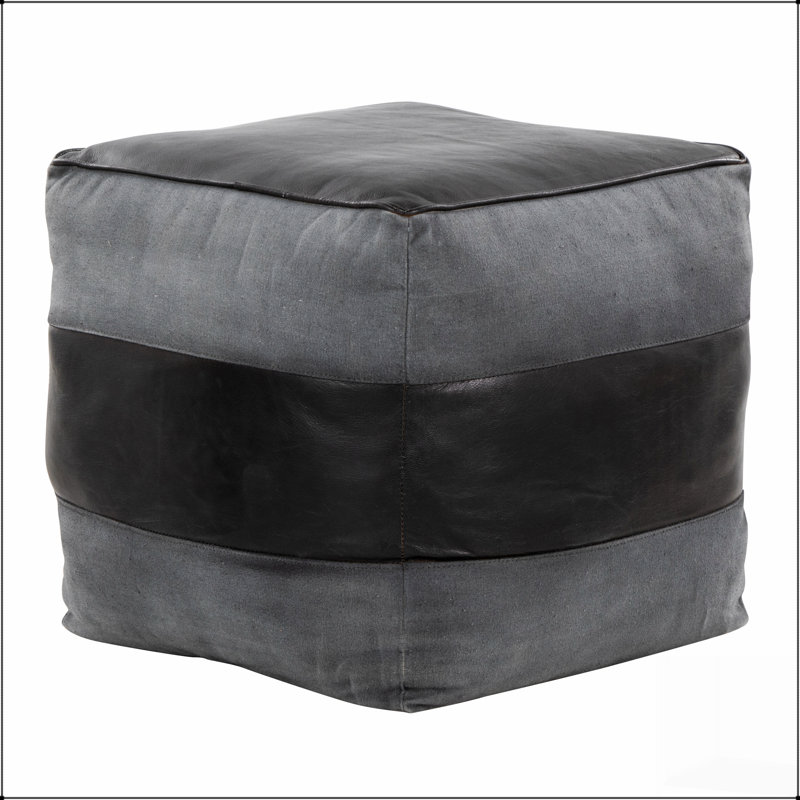 Élégant repose-pieds carré en cuir et toile, parfait pour les sièges supplémentaires et les repose-pieds dans les décors modernes.