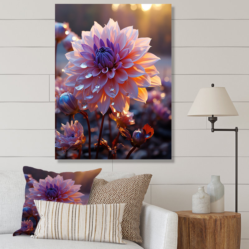 Violet sur fond de dahlia violet - impressions sur toile Dahlia, Toile tendue, H 44 po x l 34 po