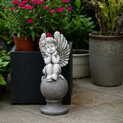 Statue d'ange chérubin ailé classique, ornement pour intérieur ou extérieur
