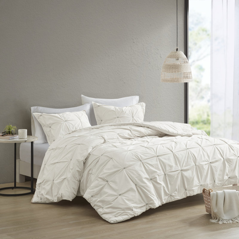 Dasya 3 Piece Elastic Embroidered Cotton Duvet Cover Set, King/Cal. King Duvet Cover + 2 King Shams, White