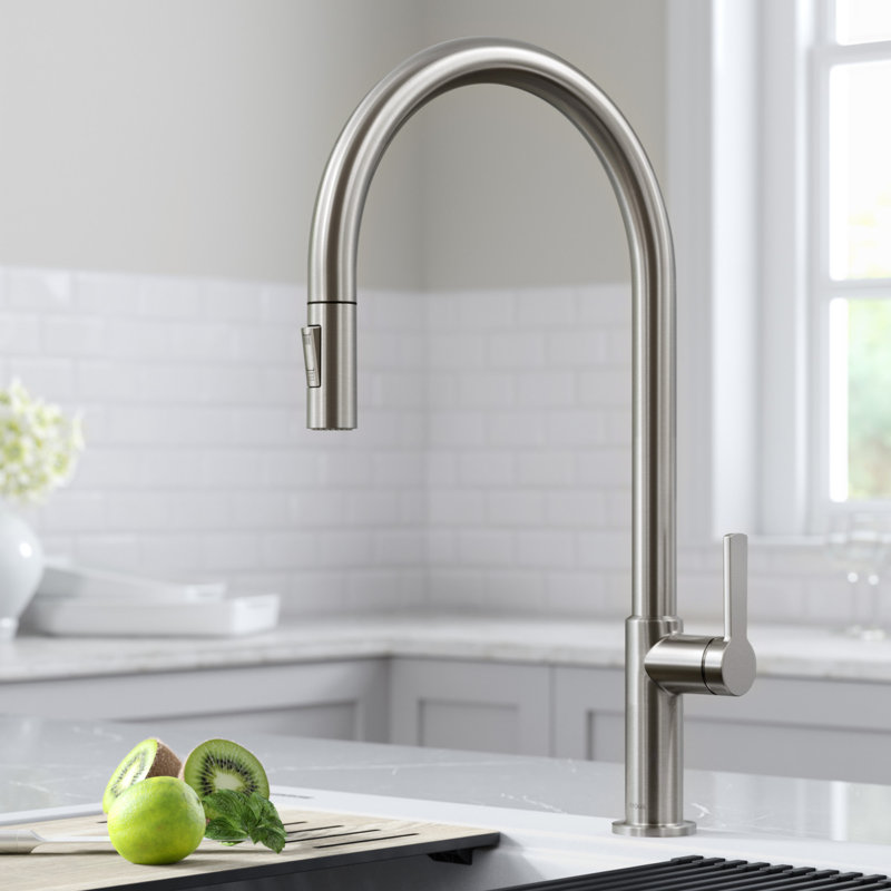 Robinet de cuisine à poignée simple Oletto, Acier inoxydable