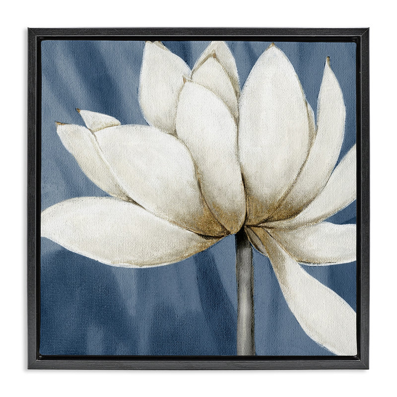 «White Lotus Petals» par Carol Robinson, Cadre flottant noir de jais, H 18 po x l 18 po
