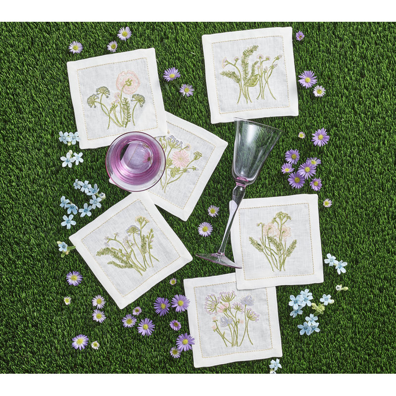 Meadow Cocktail Napkins in a Gift Box