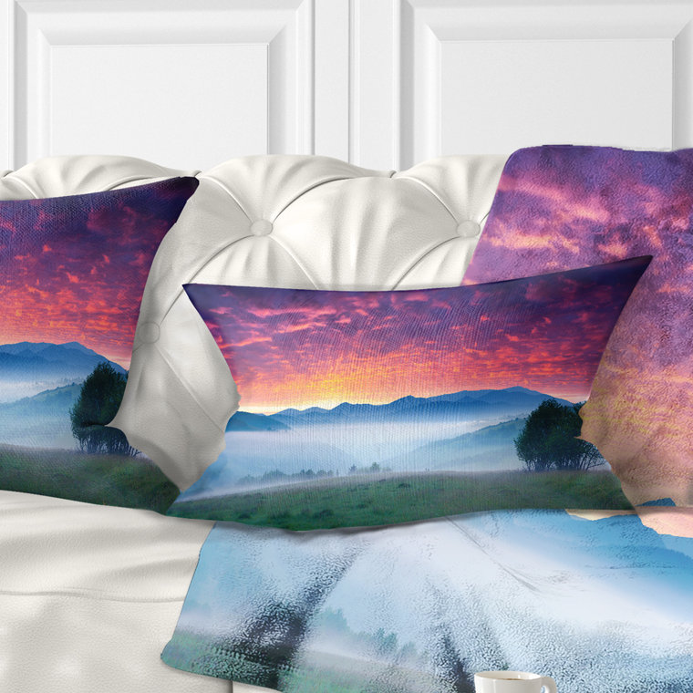 Coussin imprimé sang rouge ciel et herbe verte, 12 po x 20 po, Coussin lombaire