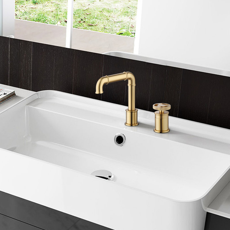 Single-handle Bathroom Faucet, Brushed Gold