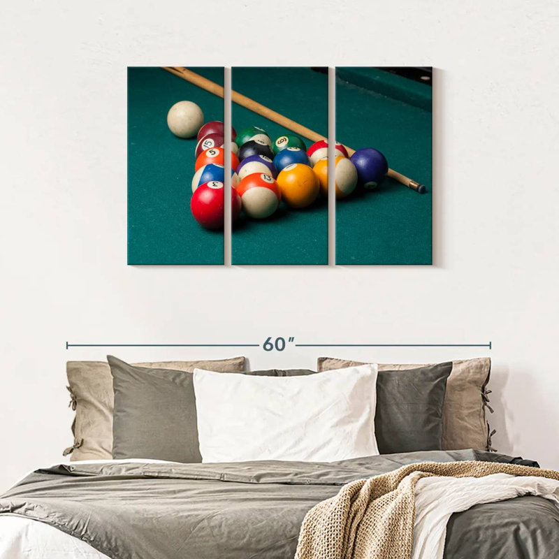 «Billiard Game Installation», 3 pièces sur toile, H 28 po x l 45 po x P 1,25 po