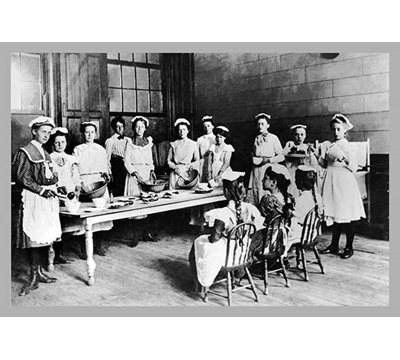 " Women In Home Economics Class "