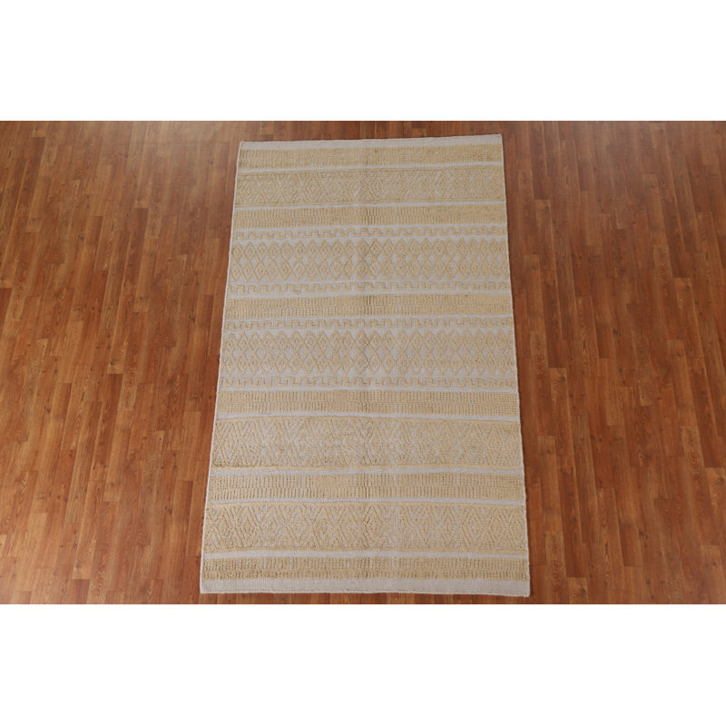 Tapis géométrique marocain fait à la main 5 x 8