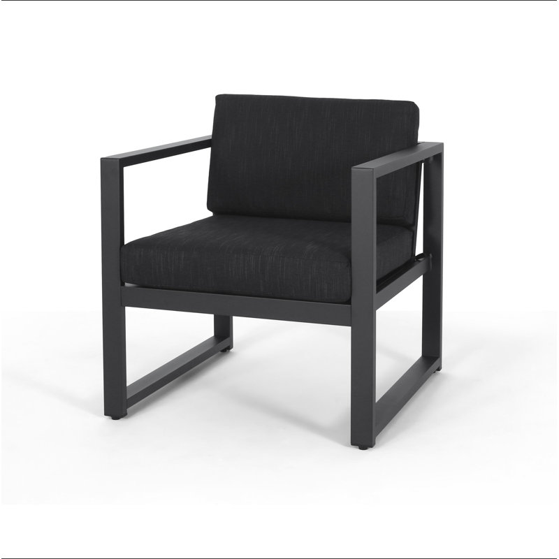 CHAISE CLUB