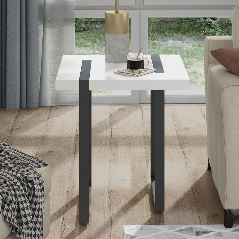 Atreau End Table