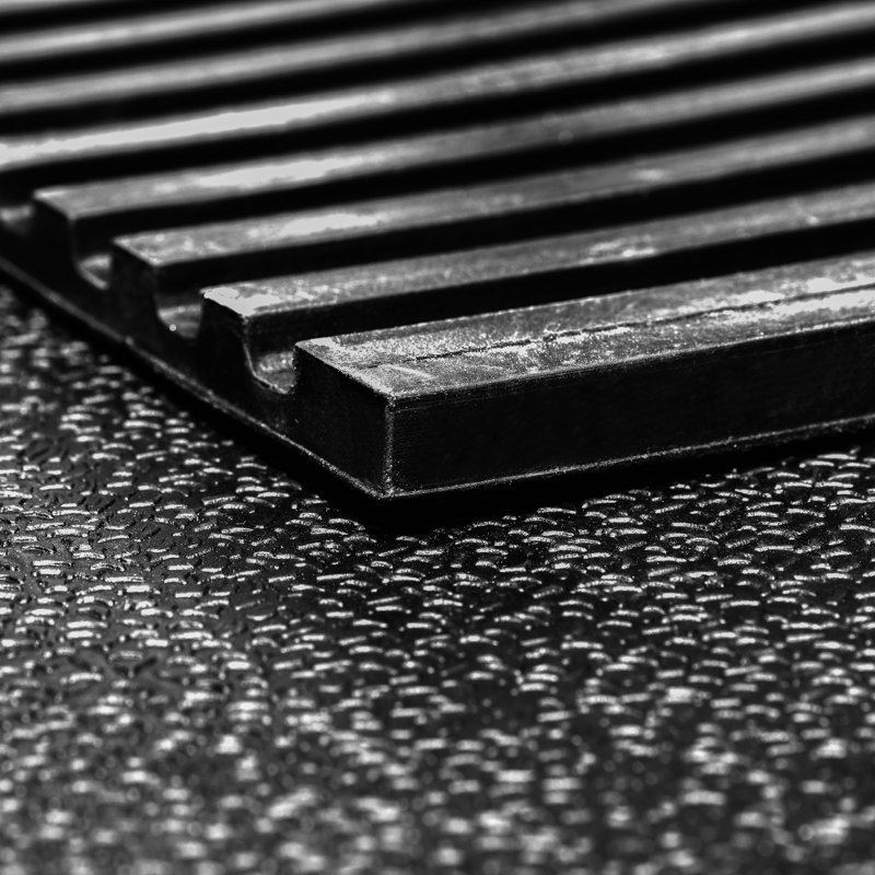Heavy Duty 42 In. x 72 In. Indoor/Outdoor Rubber Utility Mat for Gyms, Stall Mat, Non-Slip Exercise Mat
