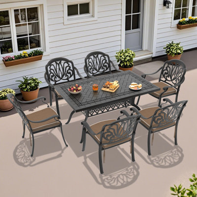 Ensemble de salle à manger d'extérieur en aluminium coulé avec coussins bruns L 59,06 po x l 35,43 po