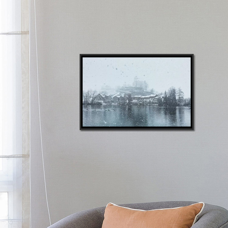«Buchs, Suisse» par Luke Anthony Gram, impression sur toile tendue, Toile avec cadre noir, H 18 po x l 26 po x P 1,5 po