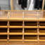 Armoire centrale en bois massif pour vêtements-114355869