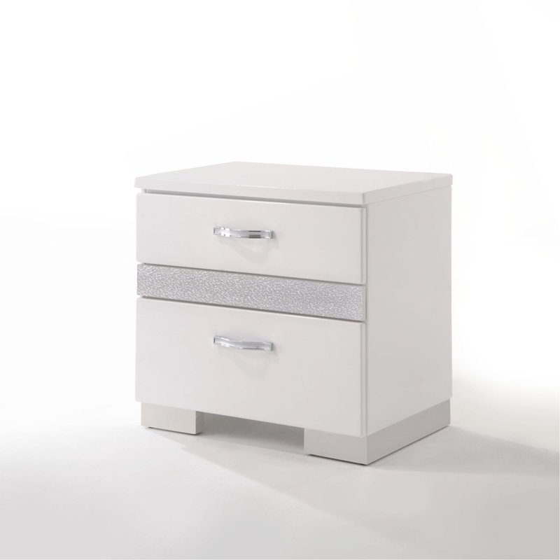 Table de chevet avec finition blanche brillante et 3 tiroirs