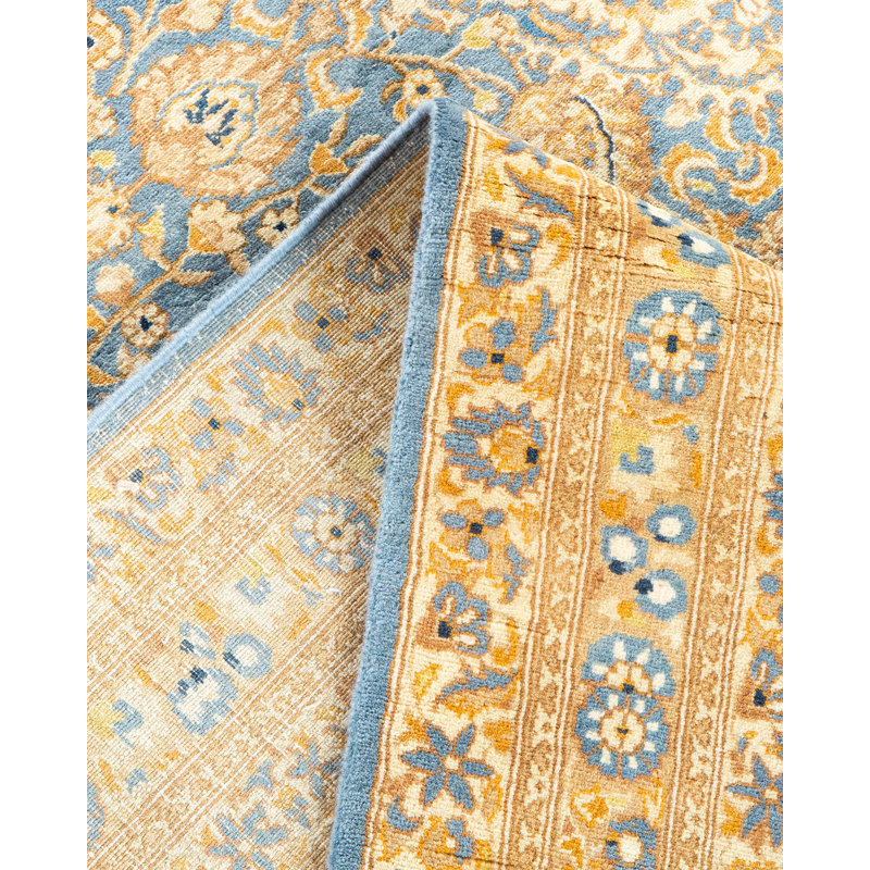 Classic One-of-a-Kind 7' 10" X 9' 8" Hand Knotted Area Rug