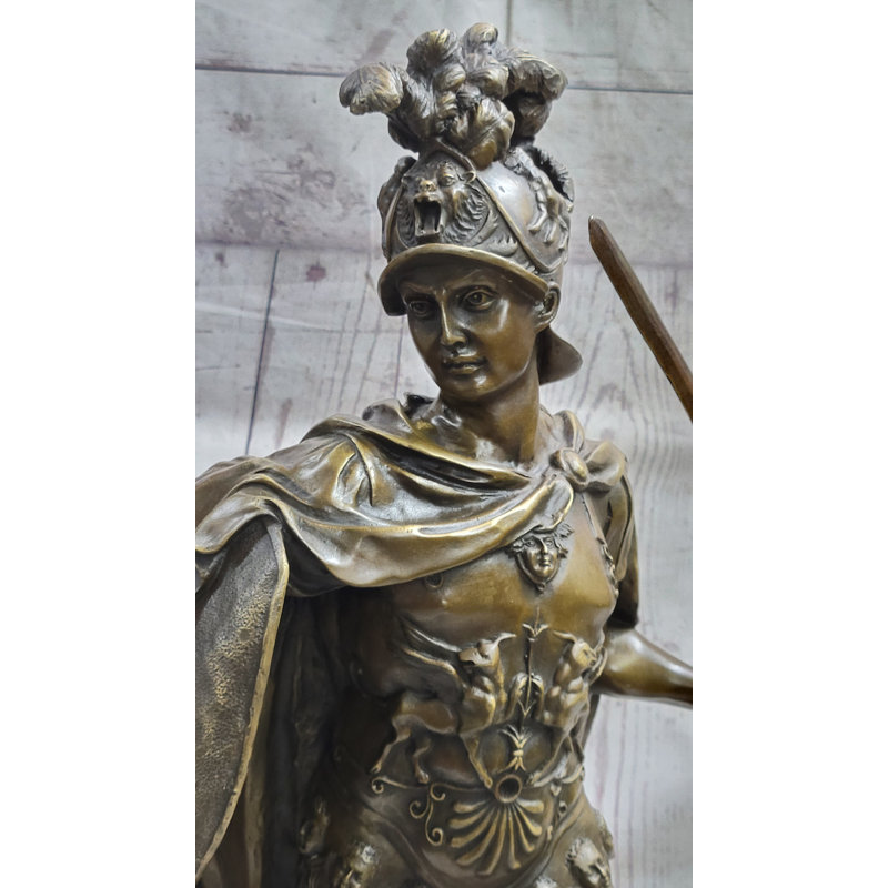 Figurines et sculptures