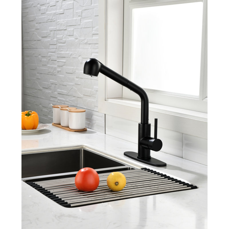 Matte Black Kitchen Sink Faucet With Pull Down Spray, Single Handle Tap Out Head, 360 Rotating High Outlet, Corrosion & , Convenient Water Management Tool Faucet, , Rotatable Discharge, Surface,