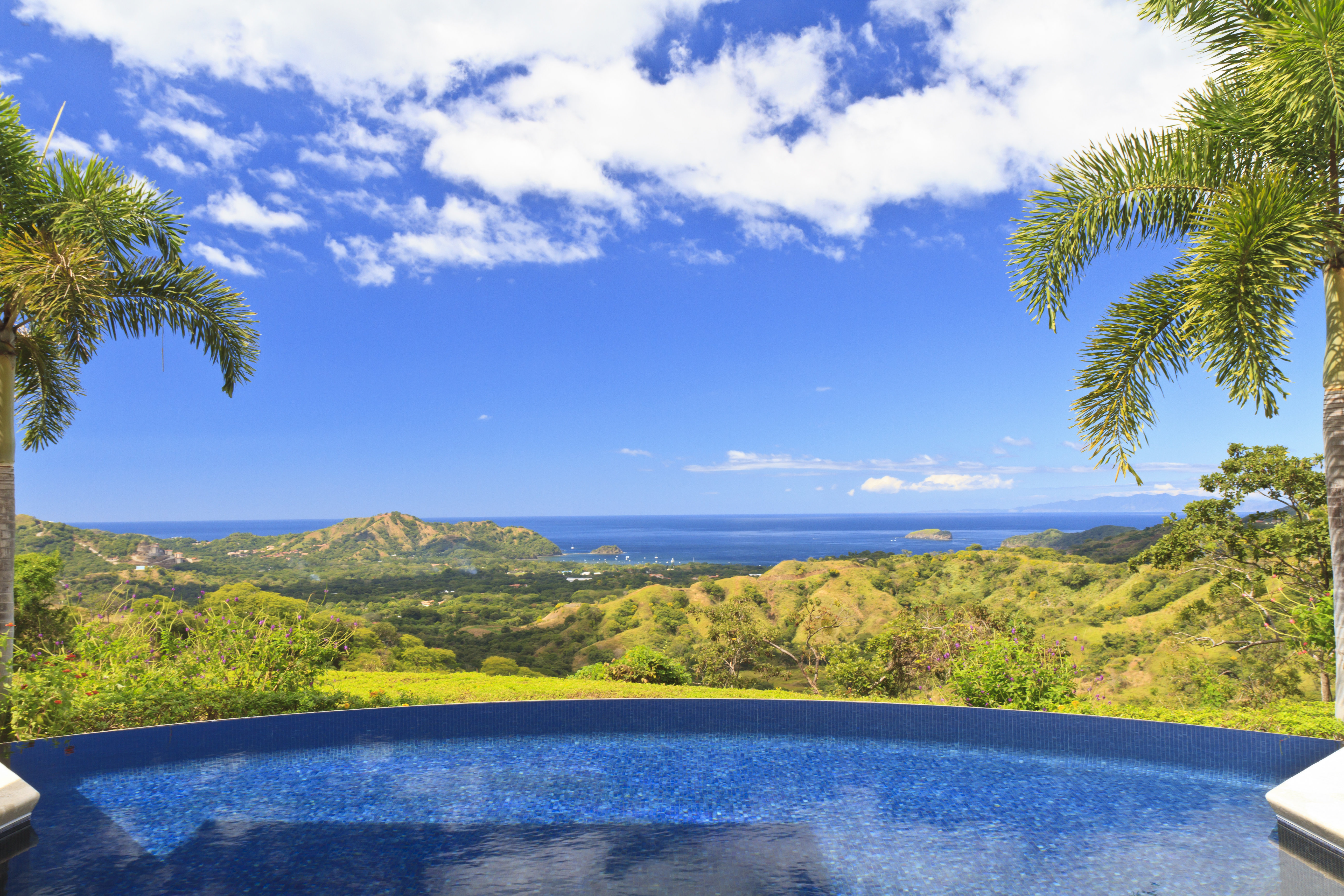 Bay Isle Home™ Costa Rican Paradise Pool - Wrapped Canvas Photograph ...