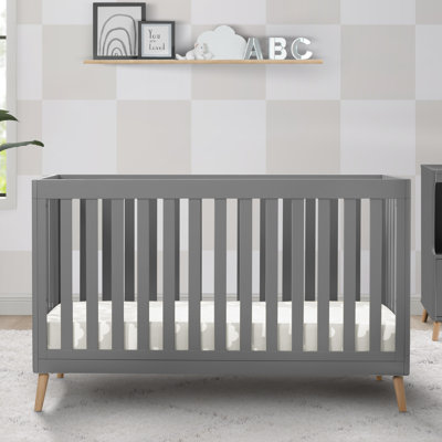 Lit de bébé convertible 4-en-1 Essex