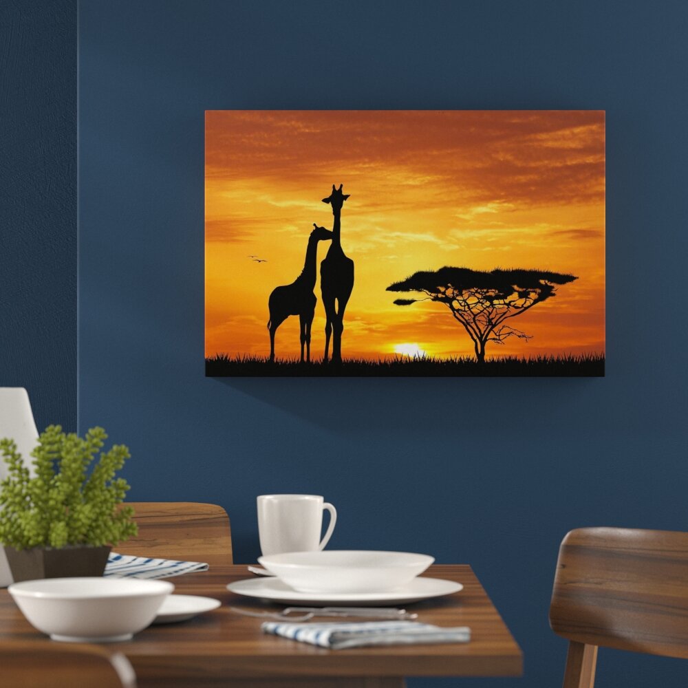 Leinwandbild ,,Giraffen im Sonnenuntergang", Grafikdruck