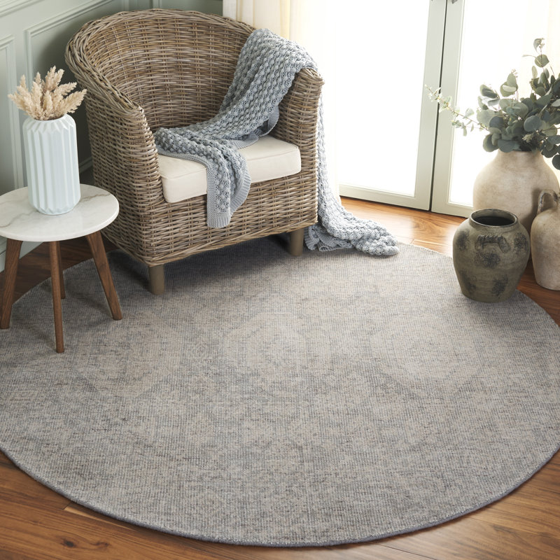 Batul Hand Loomed Wool/Cotton Oriental Rug in Taupe, Round 6'