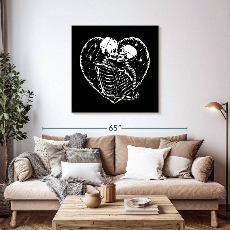 Hitzel Skeleton Romance