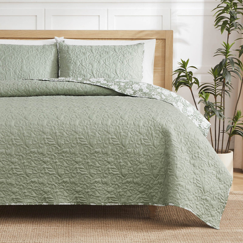 Jessica Simpson Fiona Quilt Sets, King