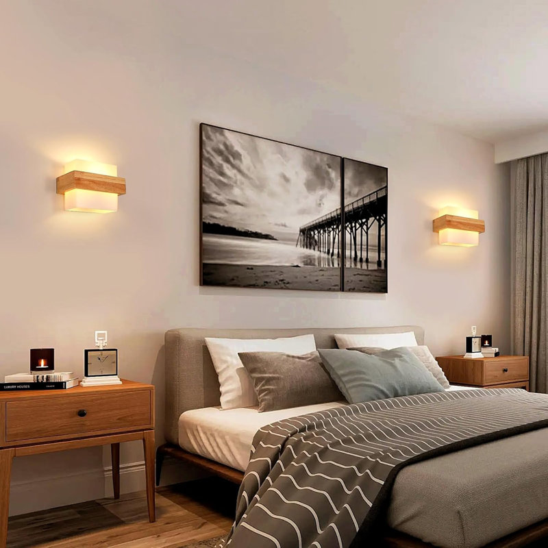 Swar Flush Mounted Sconce