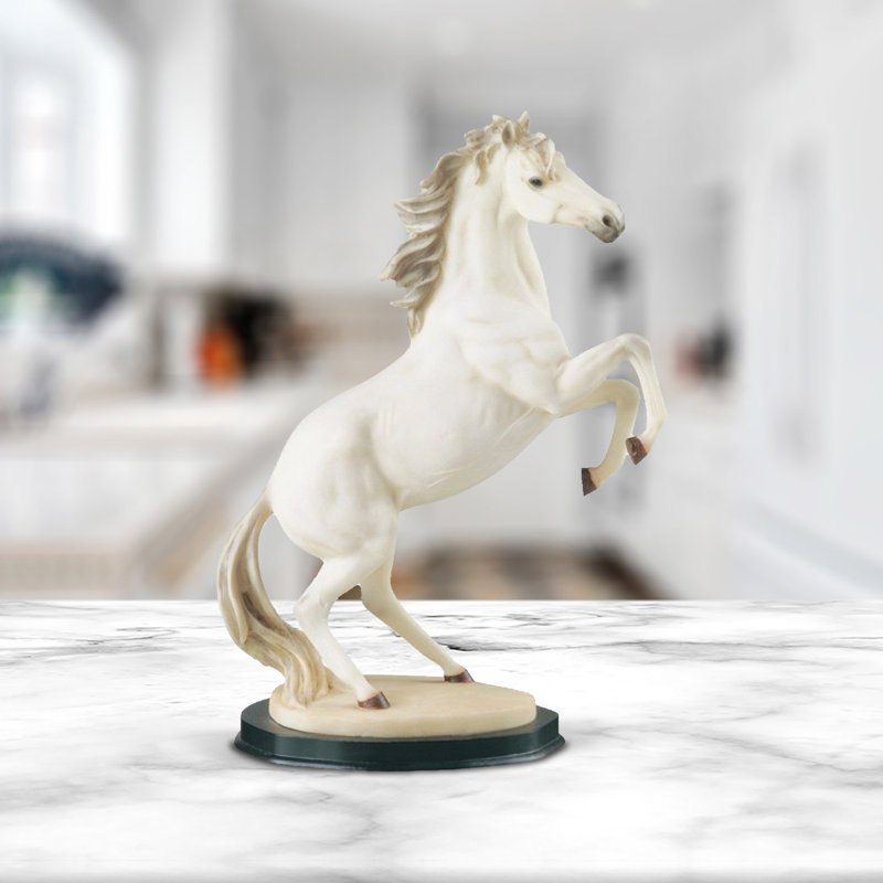 Figurine cheval debout blanche 14 po Nolene