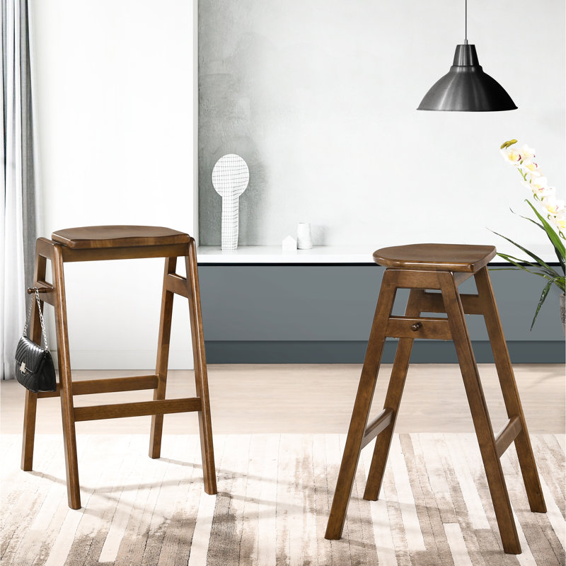 2 tabourets empilables Mid-Century modernes en bois d'hévéa massif avec teinte noyer, l 16 po x P 19,11 po H 28,06 po, comptoir 2 pièces, confortable