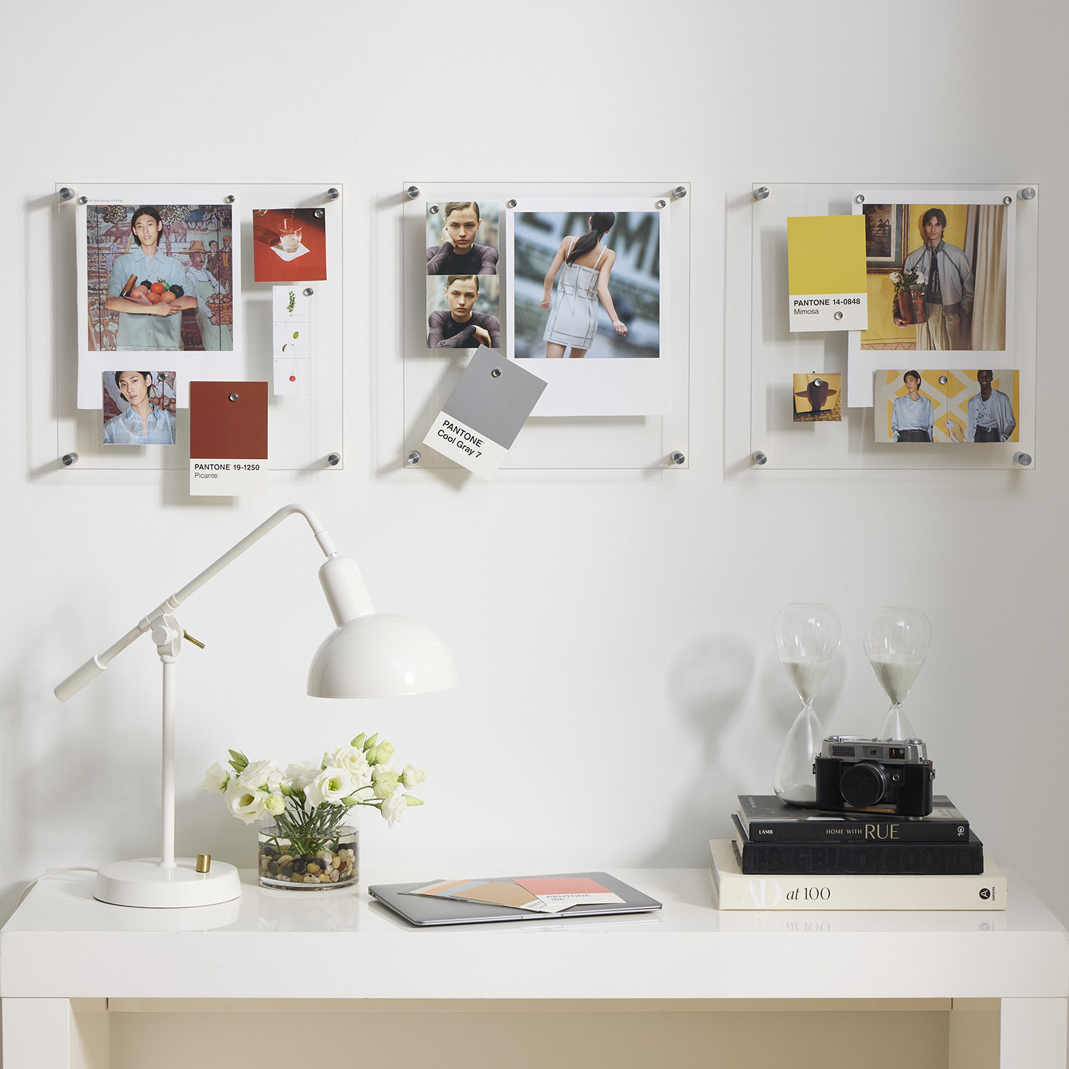 Easy Change Memo Board + Magnets, 14" x 14", Silver