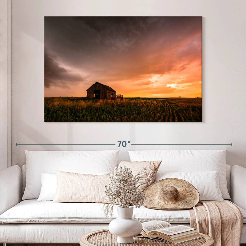 Lilie Barn And Oklahoma Sunset