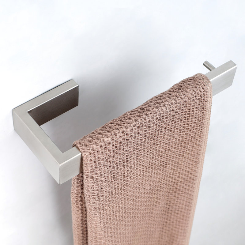 Luminaires de salle de bain en nickel brossé - 4 pièces, acier inoxydable. Maintient la durabilité. Pour des espaces variés. Installation simple: les accessoires résistent à la ternissure et à la corrosion. Différentes zones. Facile