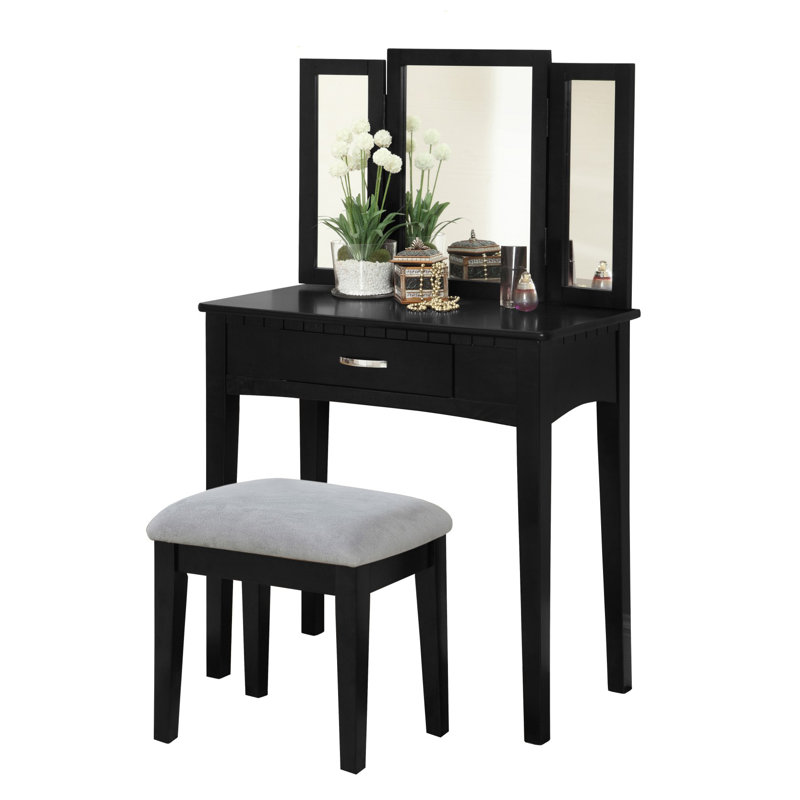 Coiffeuse Idesha, Noir