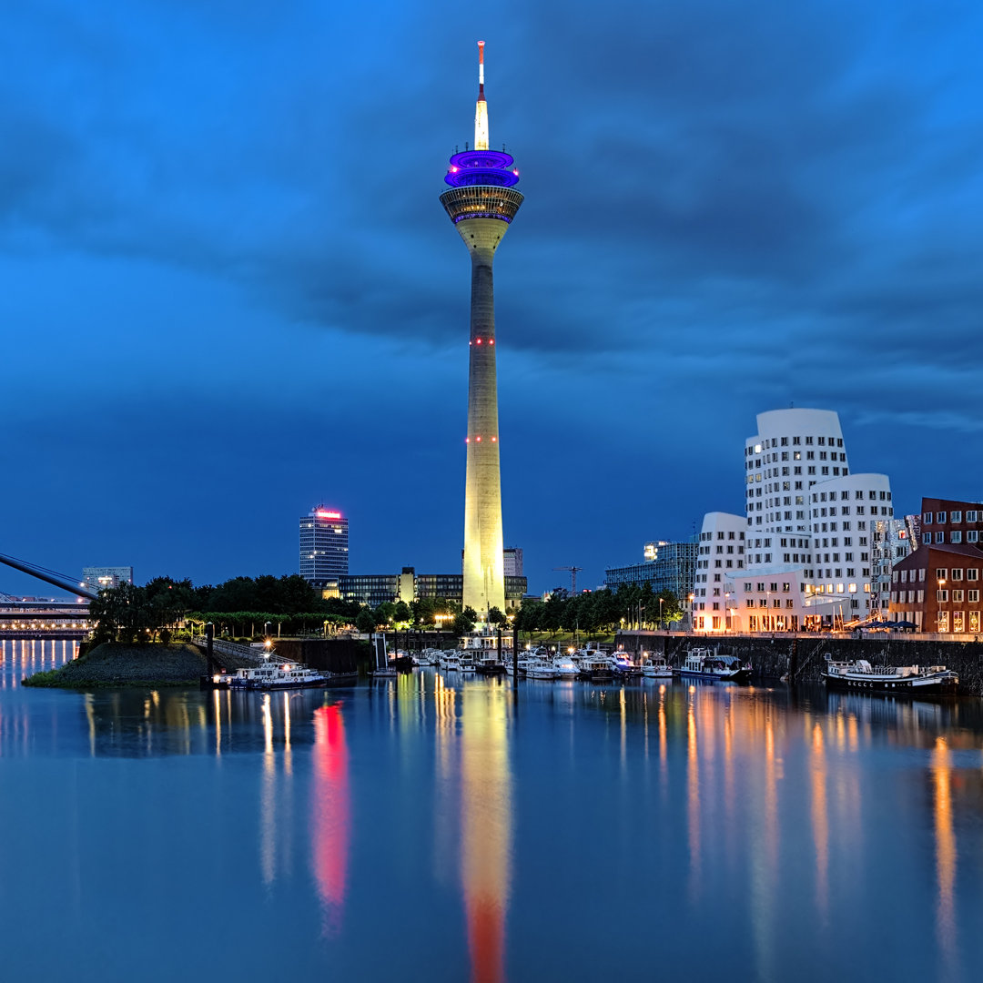 Cy Tower In Dusseldorf von Klug-photo - Wrapped Canvas Photograph