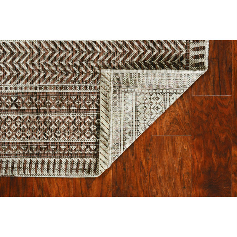 Tapis intérieur / extérieur touffeté Stephania, Rectangle 8 pi x 11 pi
